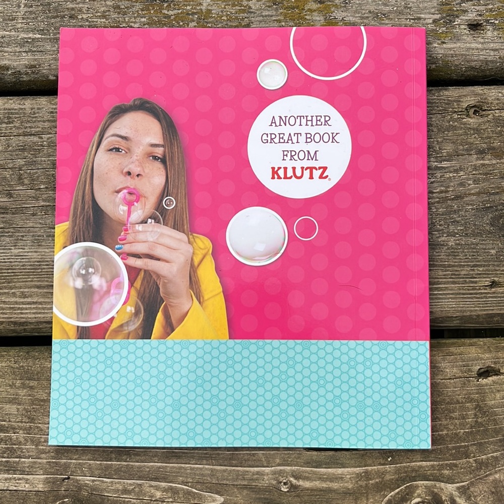 Klutz Nail Style Studio Tutorial Book - Picture 2 of 2